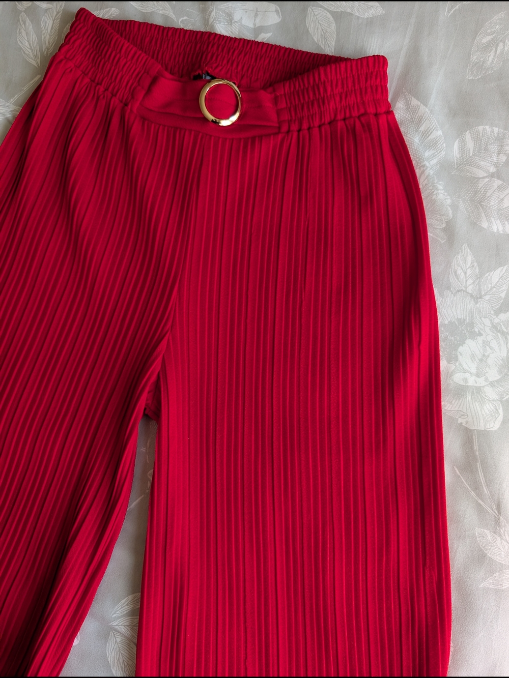 Red Pleated Wide-Leg Pants with Gold Ring Accent